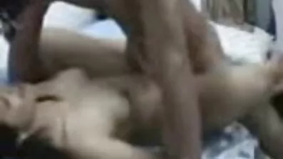 Äldre gratis fitta Blond sprida säkerhetsvakt för sex